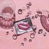 Skintastic LIP MASK among decorative elements, ideal for anti-aging lip care products